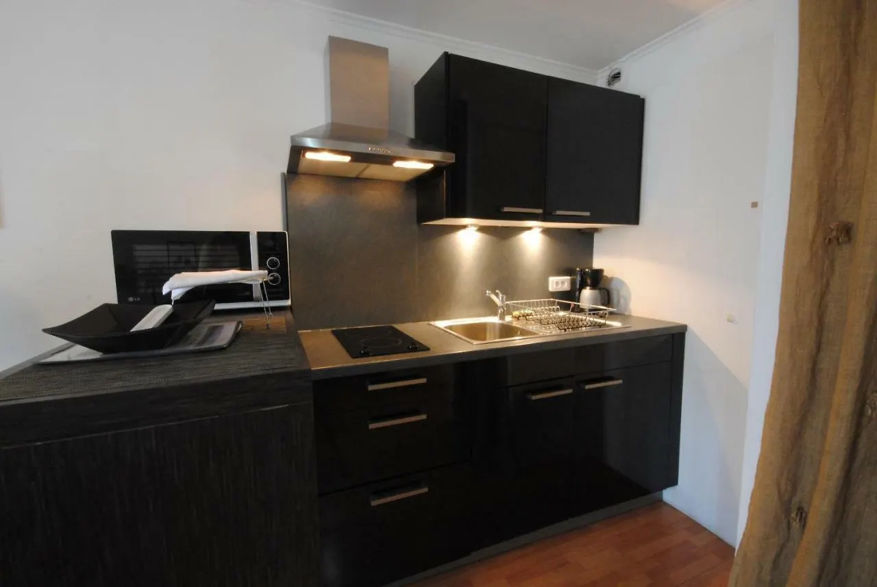Les Serbes 2P Ret29 Cannes Apartment